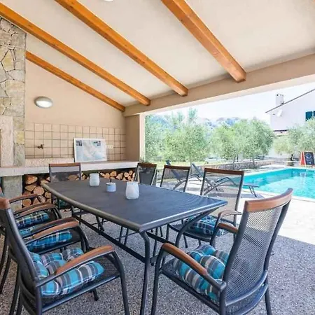 With Pool In Jurandvor-insel Krk 53958 Apartment Jurandvor