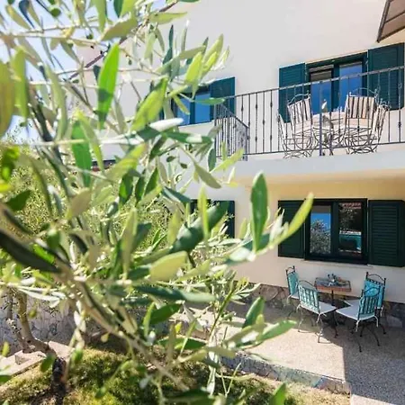 With Pool In Jurandvor-insel Krk 53958 Apartment *