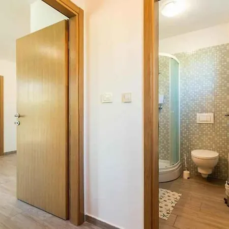 With Pool In Jurandvor-insel Krk 53958 Apartment